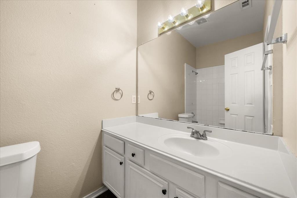 Lynn Creek Village Add - Residential