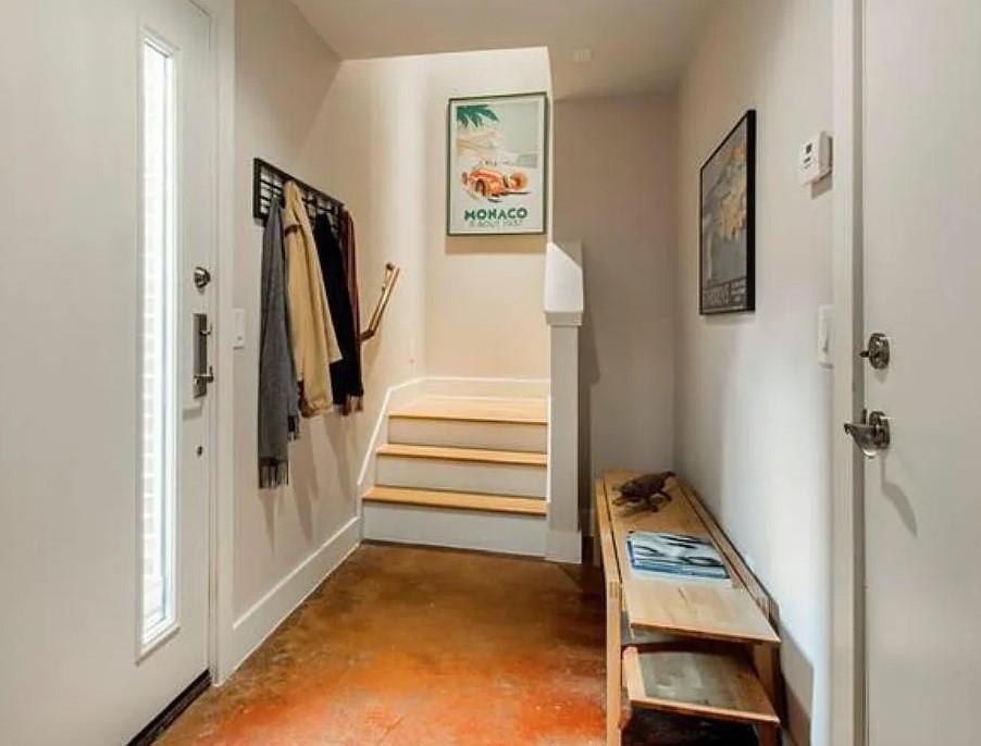 Thirty9thirty Condos - Residential