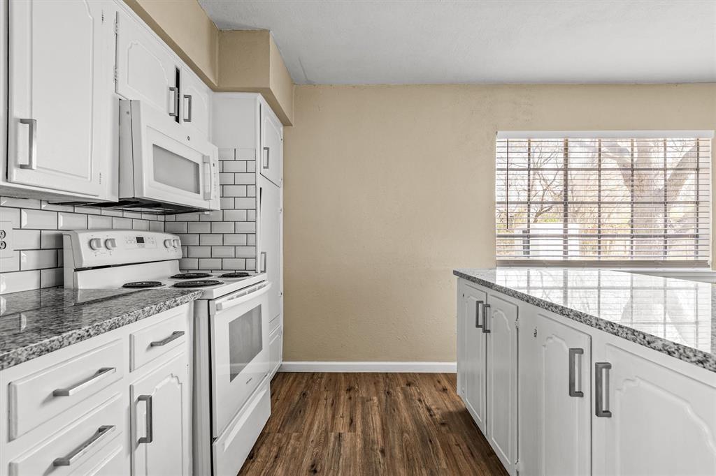 Casa Linda #2 - Residential