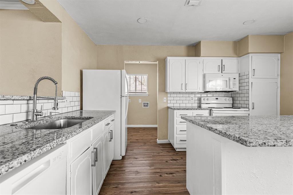 Casa Linda #2 - Residential