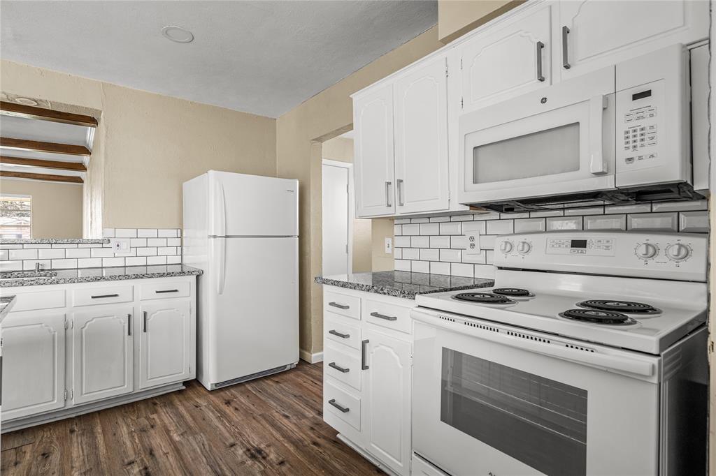 Casa Linda #2 - Residential