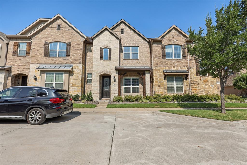 918 Dartford Drive