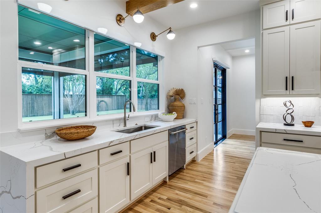 Casa Linda Estates - Residential