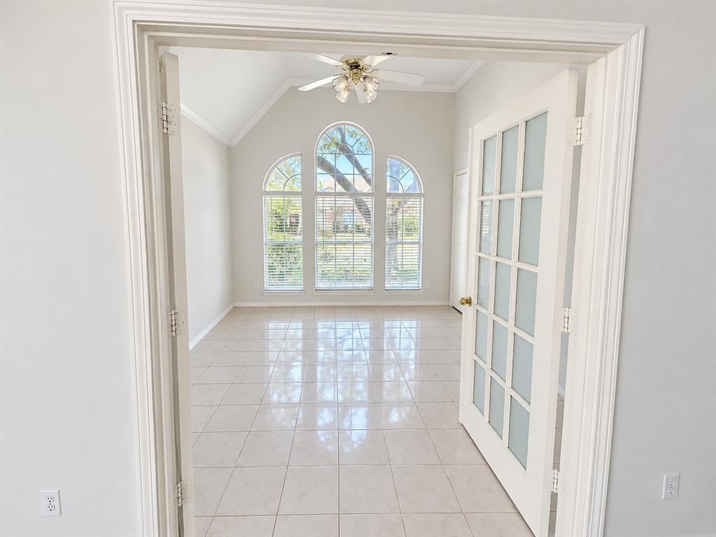 3900 Newhall Drive