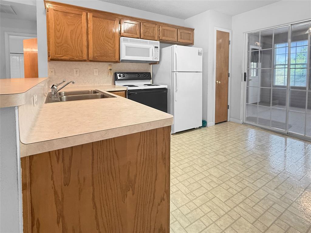 Holly Lake Ranch - Residential