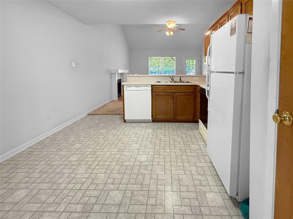 Holly Lake Ranch - Residential