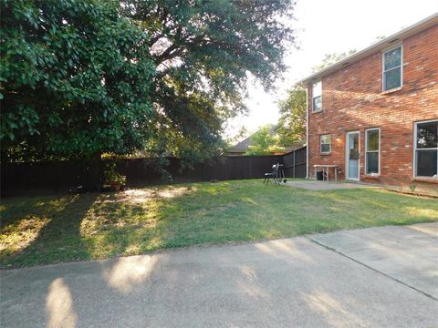 A home in DeSoto