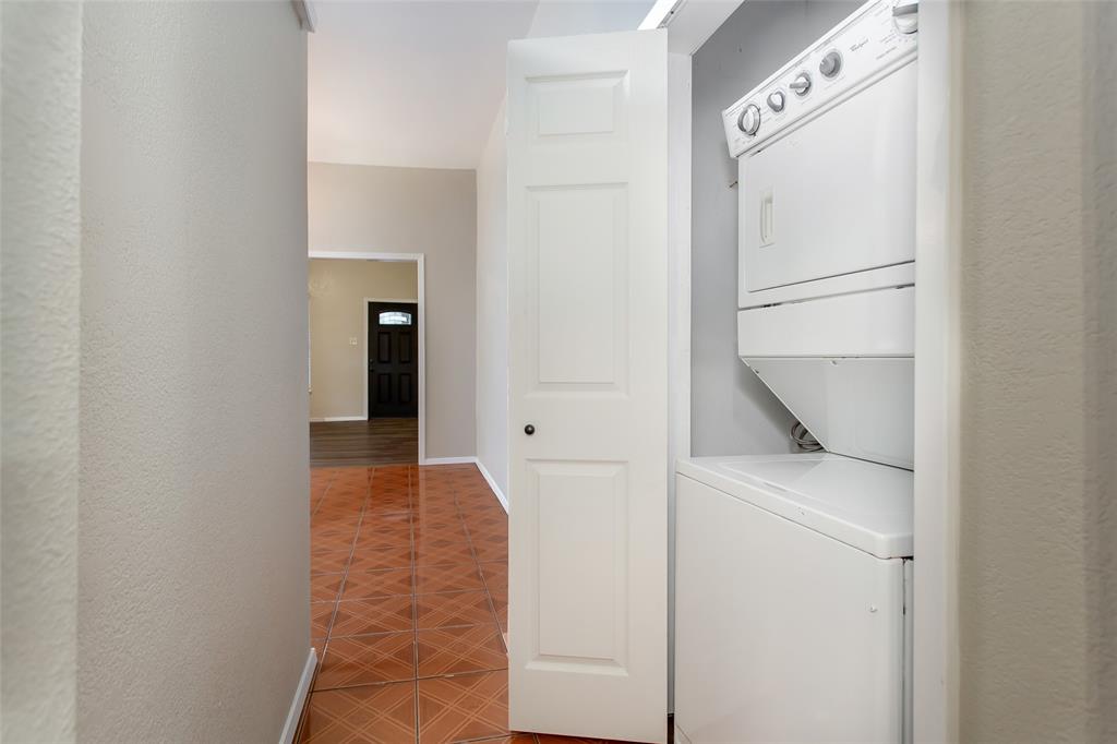 Freemans Columbia Ave Add - Residential Lease