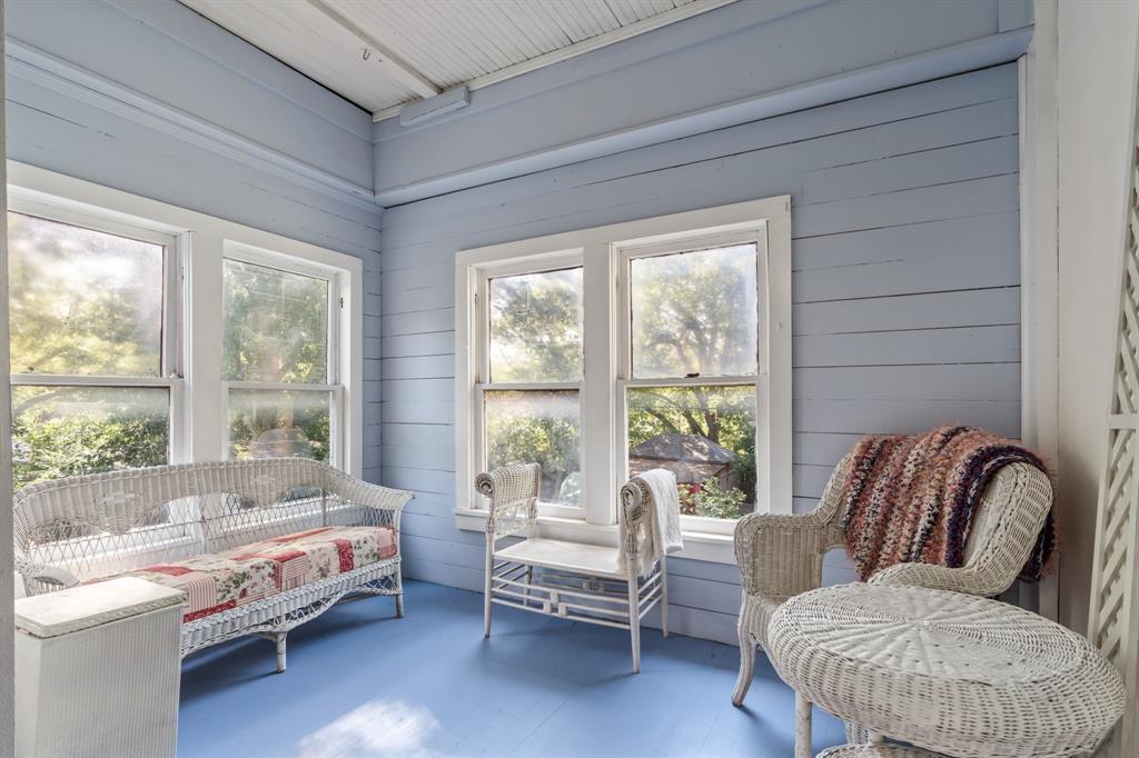 J Hanley - Residential