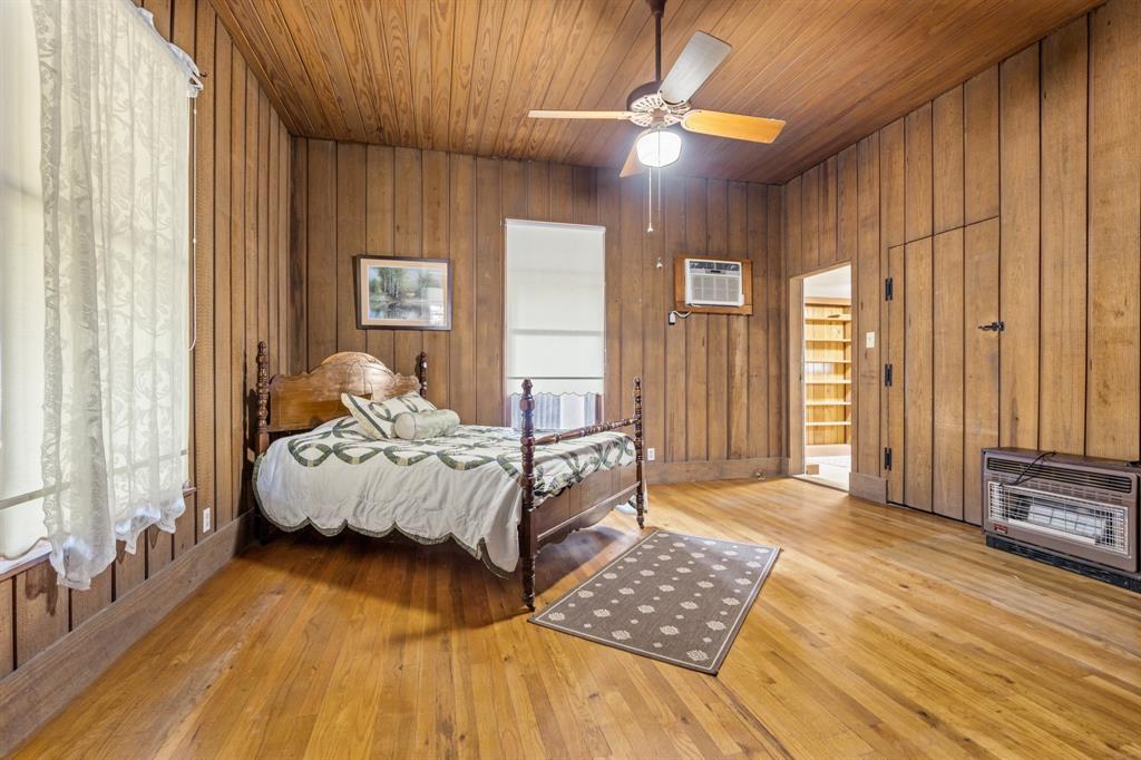 J Hanley - Residential