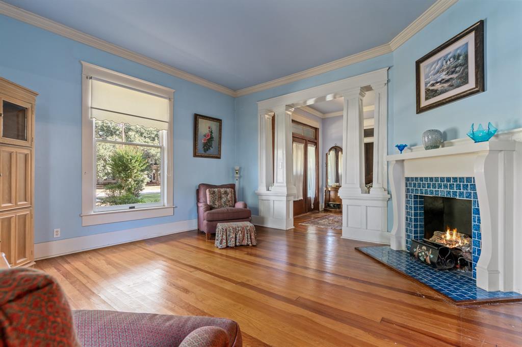 J Hanley - Residential