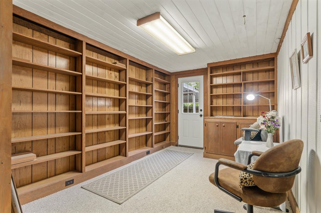 J Hanley - Residential