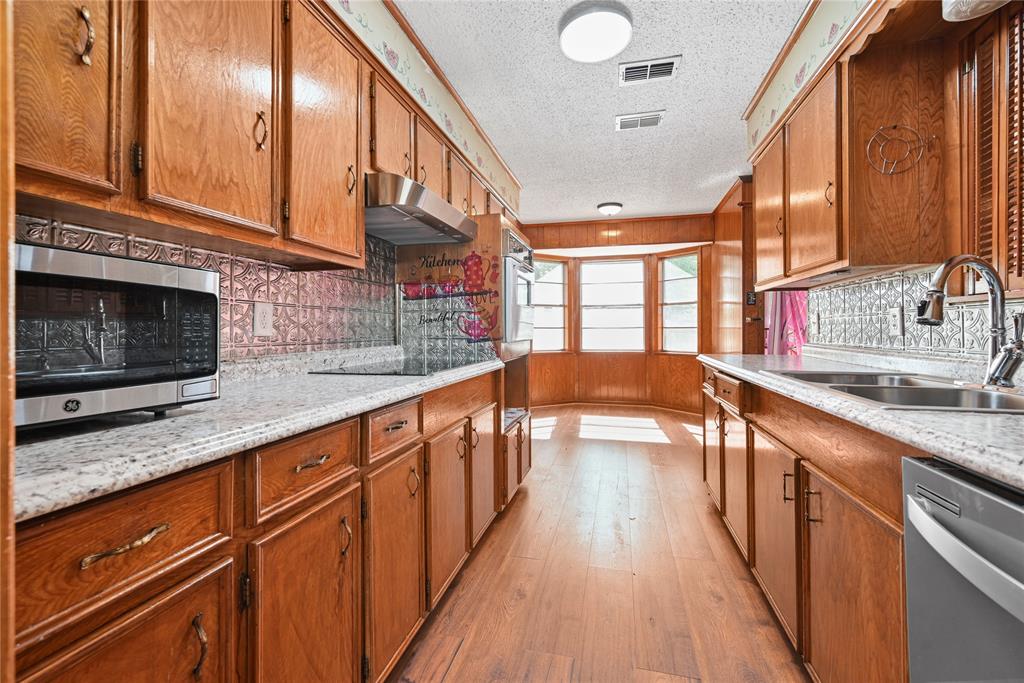 9269 Donna Drive