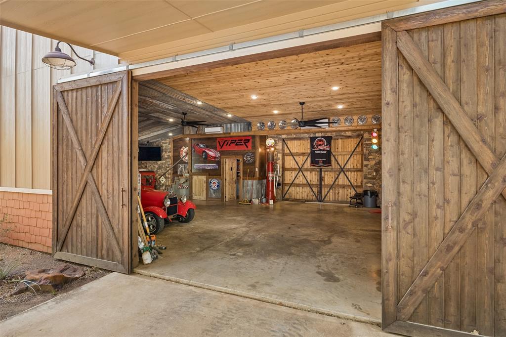 Hickory Hill Farm - Residential