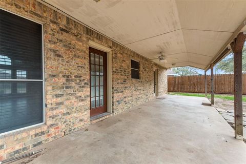 Tiny photo for 1647 Greenway Court, Midlothian, TX 76065 (MLS # 21198821)