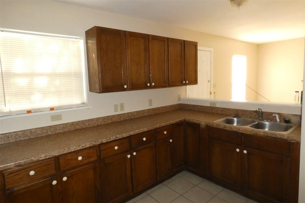 Meadowbrook Add - Residential Lease