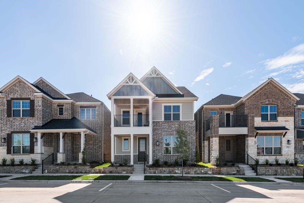 1918 Waterwalk Drive