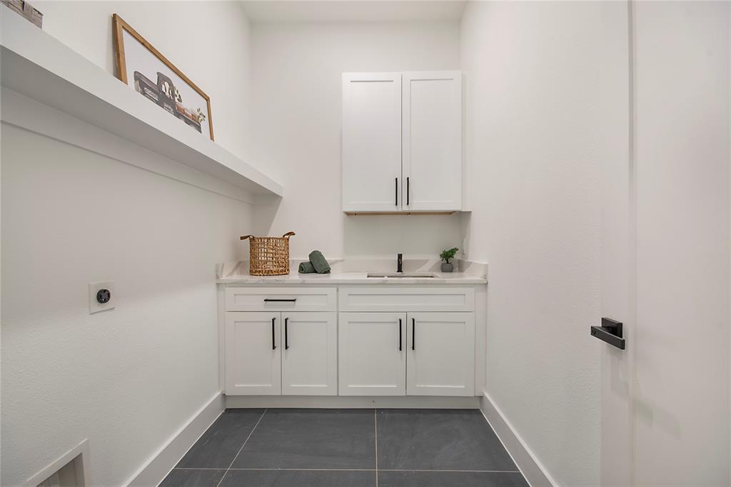 MRS ALLIE HUFFMANS REPLAT - Residential