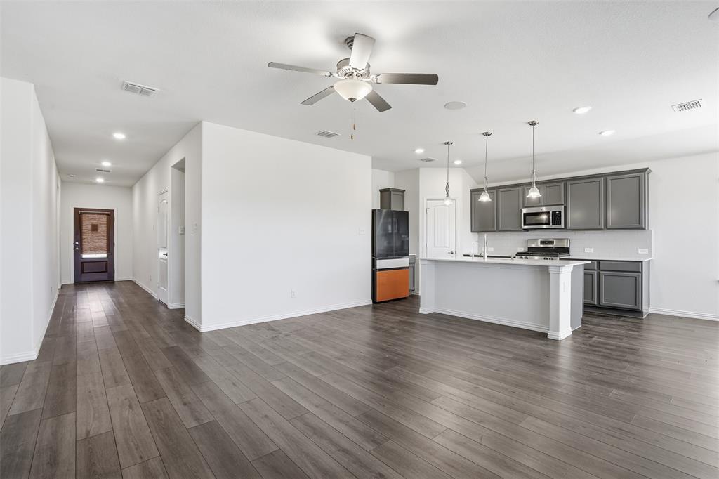 Southwind Mdws Ph 1 - Residential Lease