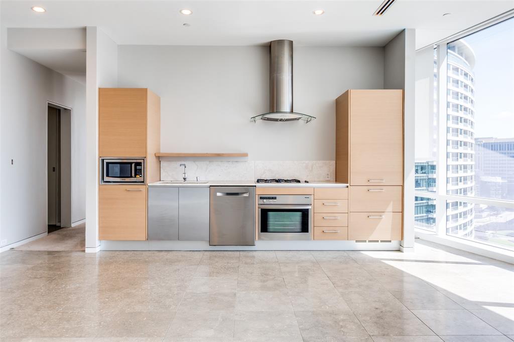 W Residences - Residential Lease