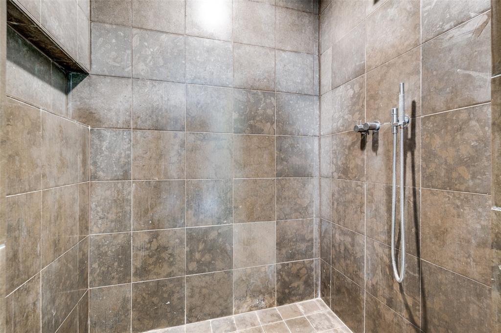 W Residences - Residential Lease