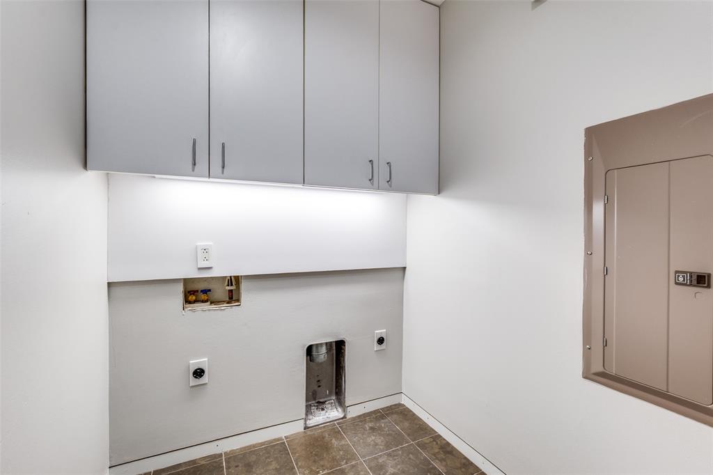 W Residences - Residential Lease