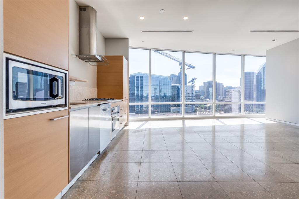 W Residences - Residential Lease