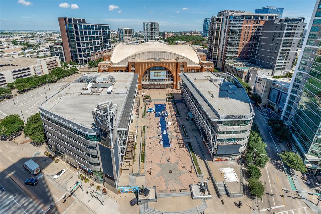 W Residences - Residential Lease