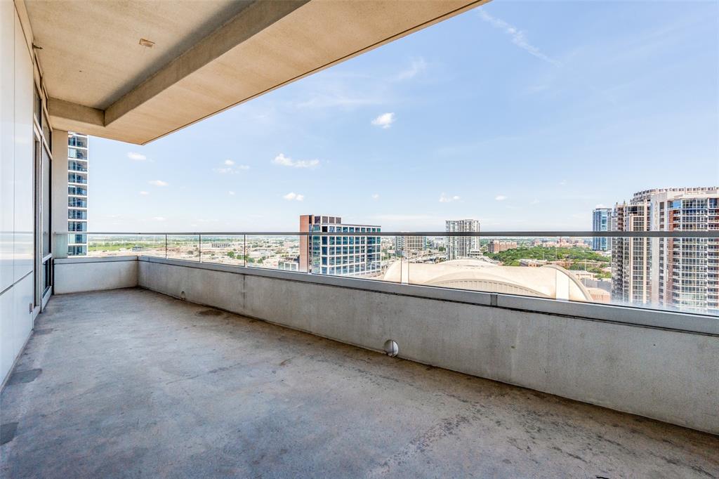 W Residences - Residential Lease