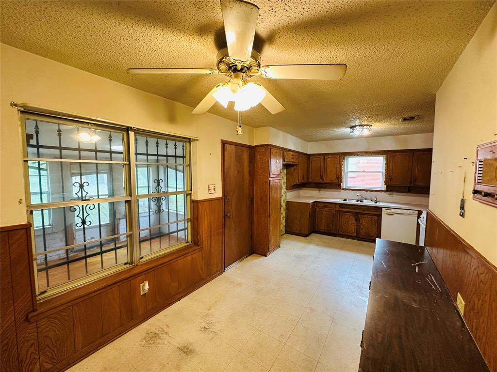 Benbrook Lakeside Add - Residential