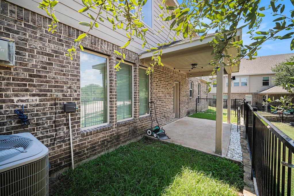 Bellaire Village - Residential