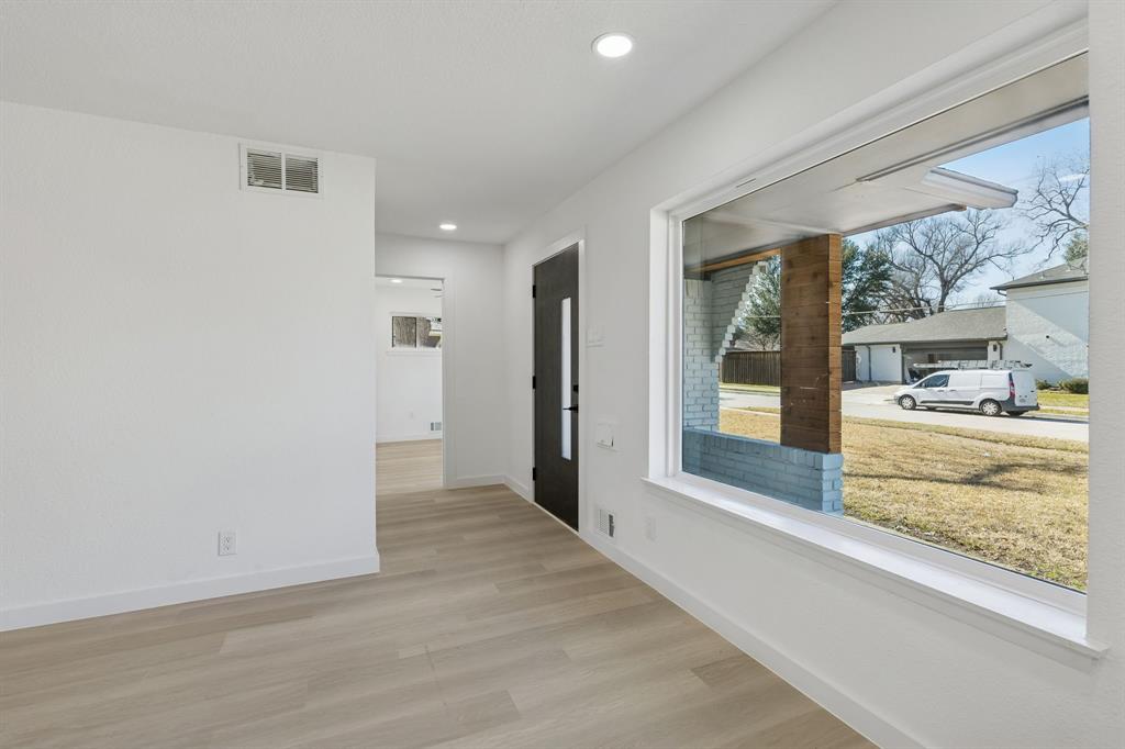 6858 Freemont Street