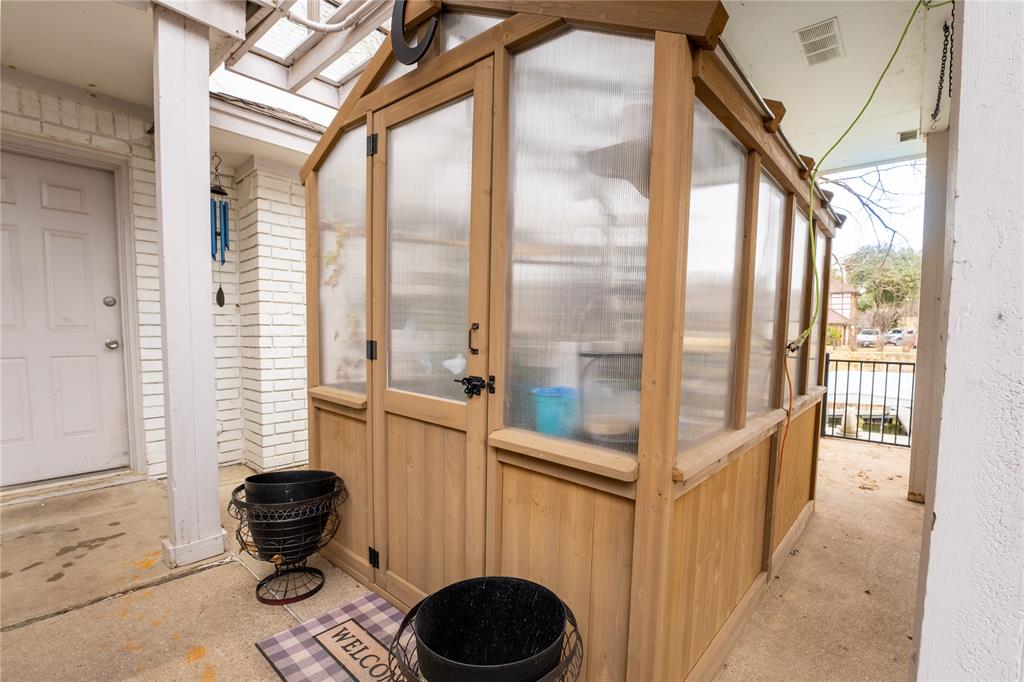 SHOREWOOD ESTATES - Residential