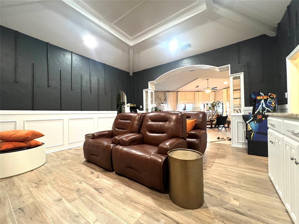 SHOREWOOD ESTATES - Residential