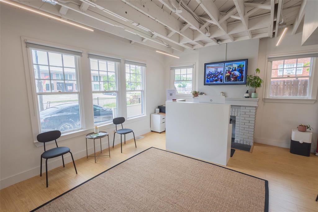 Murphy & Bolanz - Commercial Lease