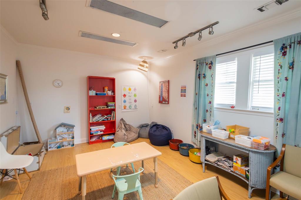 Murphy & Bolanz - Commercial Lease