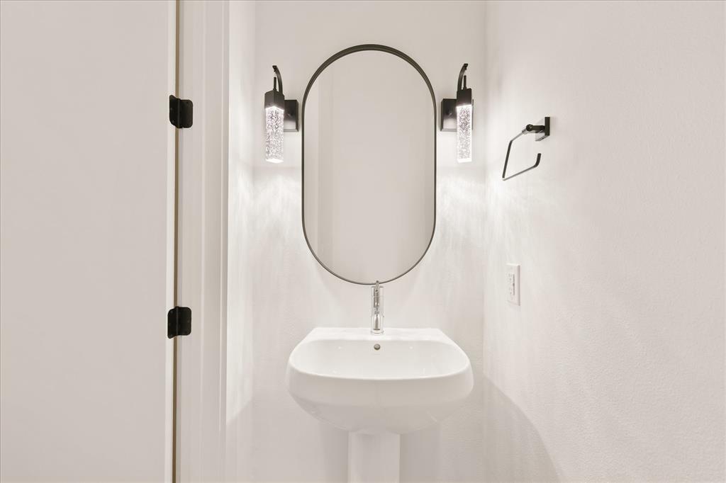 Mercer Square Condo - Residential