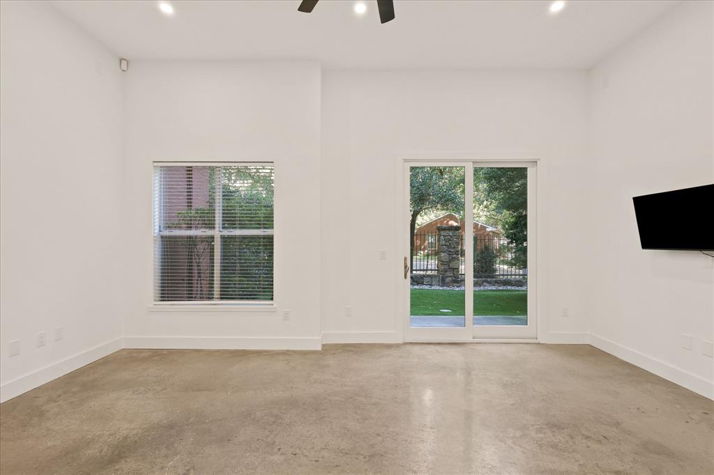 Mercer Square Condo - Residential