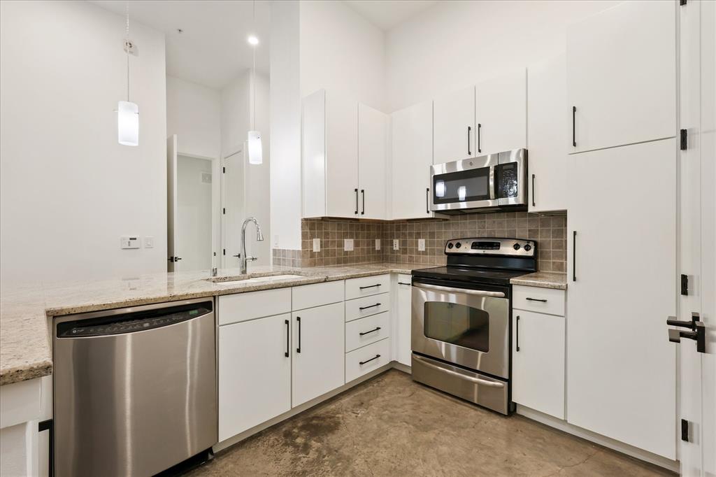 Mercer Square Condo - Residential