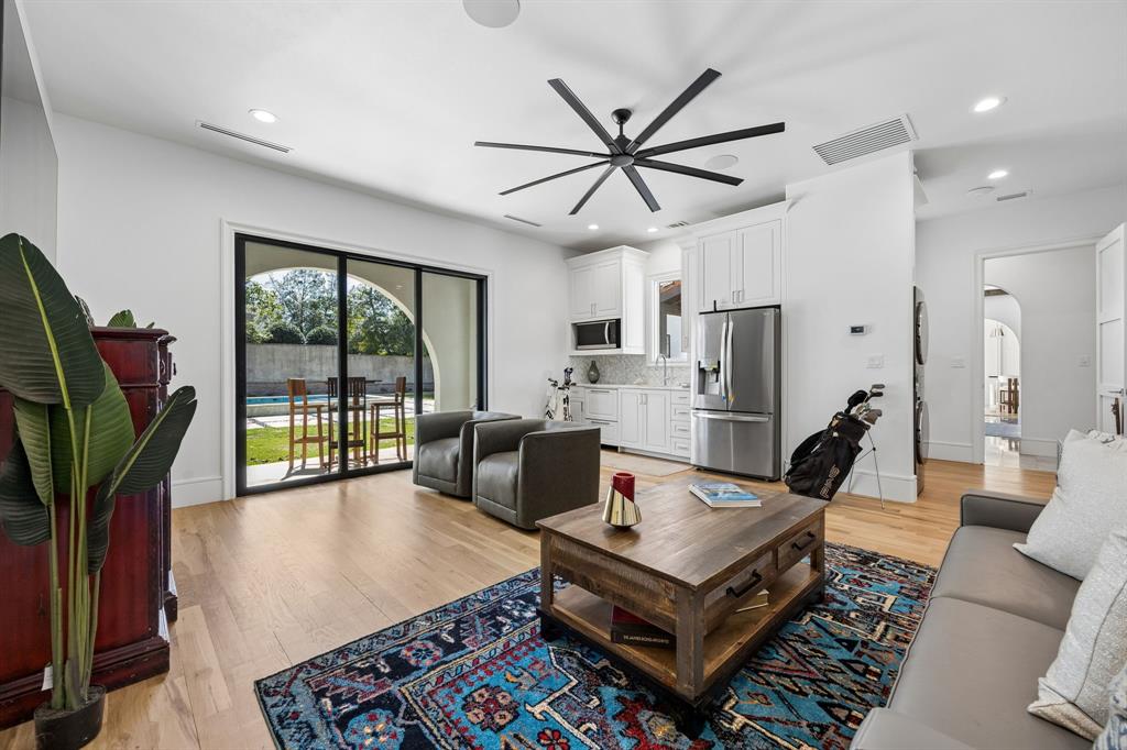 Montclair Parc Add - Residential