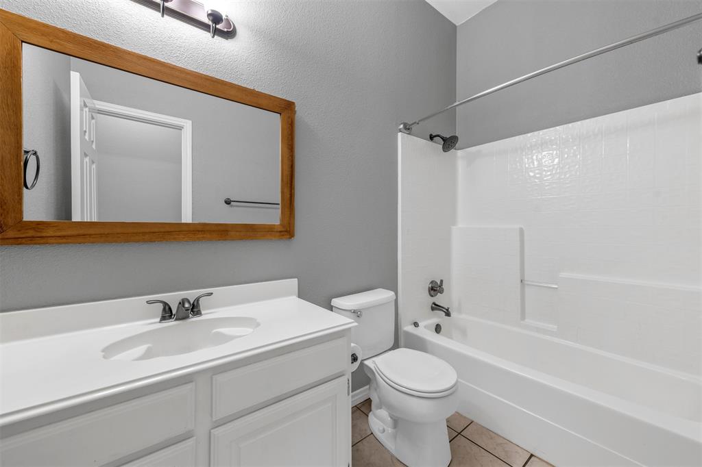 Preston Oaks Add Ph IV - Residential Lease