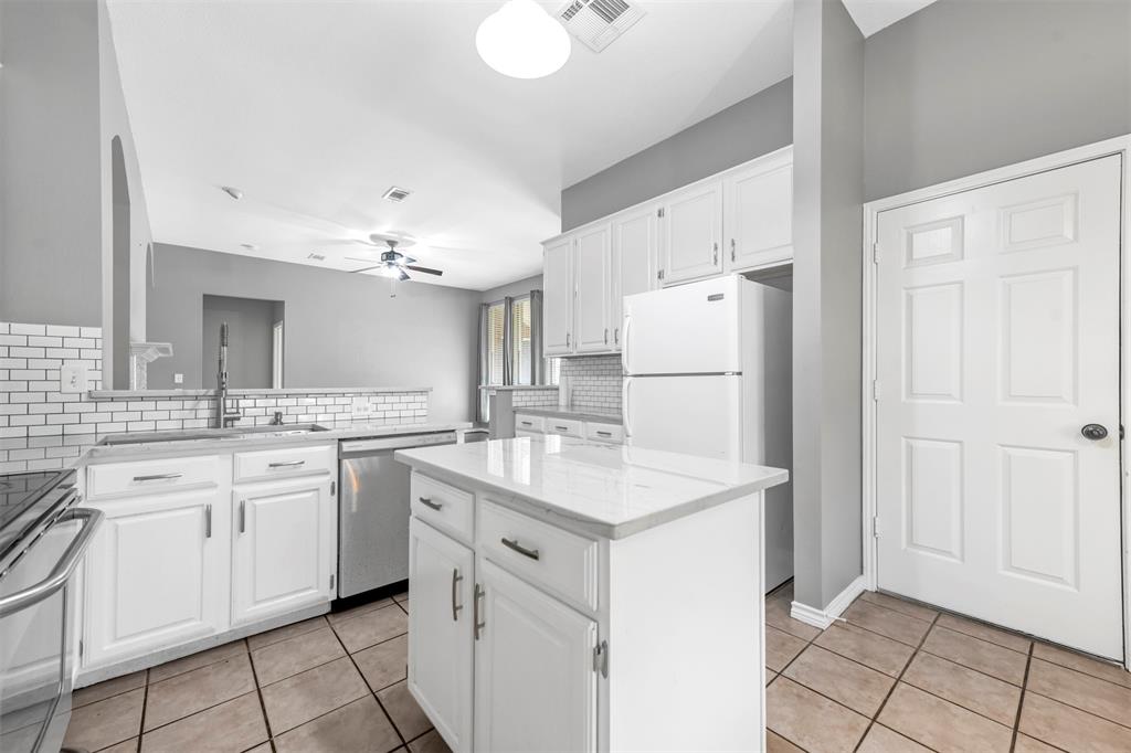 Preston Oaks Add Ph IV - Residential Lease