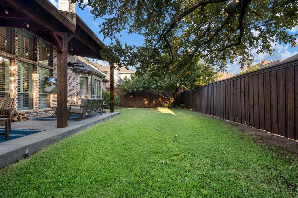 15605 Crown Cove Lane