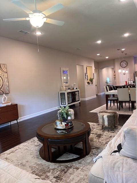 2333 Olivia Lane