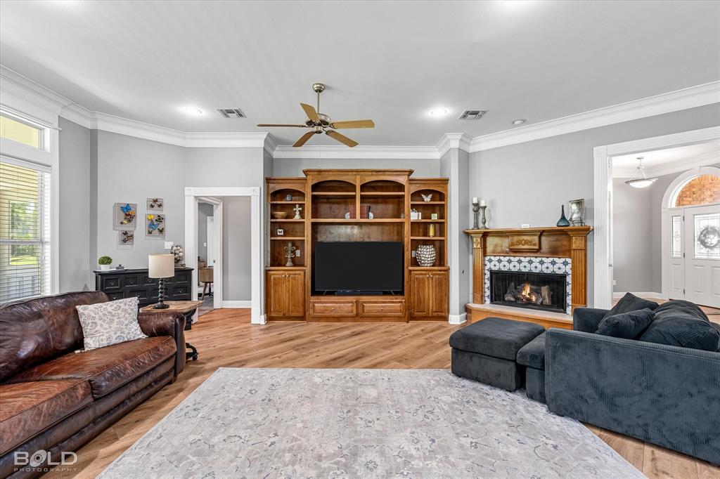 Haughton, Louisiana 71037, United States, 4 Bedrooms Bedrooms, ,3 BathroomsBathrooms,Residential,Active,129556