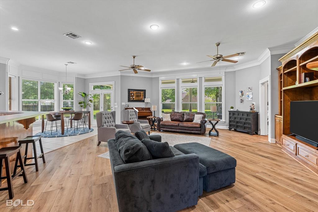 Haughton, Louisiana 71037, United States, 4 Bedrooms Bedrooms, ,3 BathroomsBathrooms,Residential,Active,129556