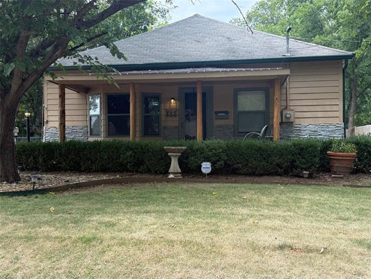 643 E SOUTH ST, WHITESBORO, TX 76273 - Image 20dd70f284cf076355b9e55bc84d4c95/2006469174