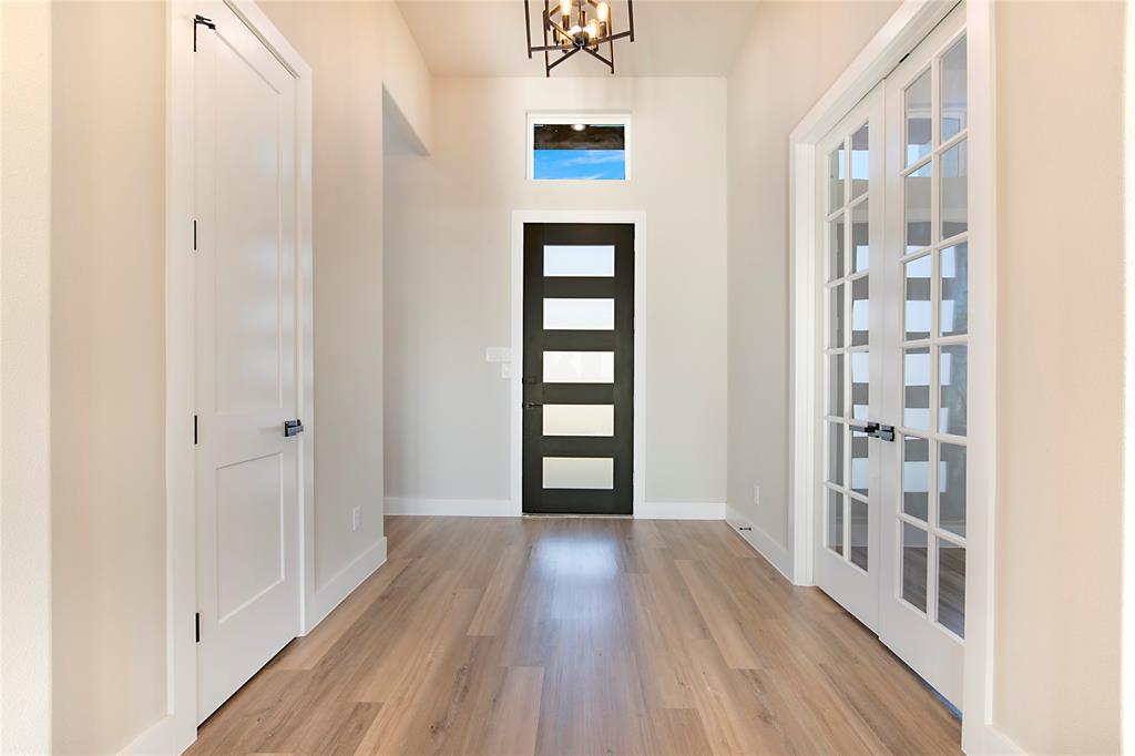 1306 Carter Drive