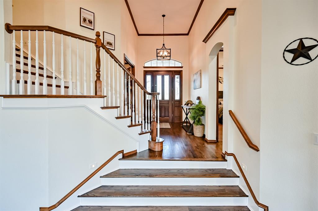 811 Mallard Pointe Drive