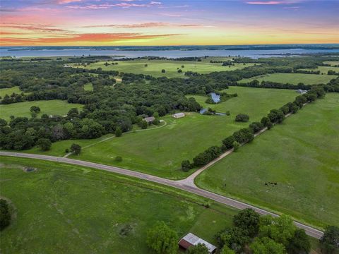 6652 E FM 1396  - 31 acres Telephone TX 75488